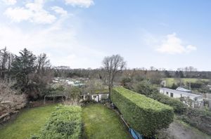 Outlook to the rear- click for photo gallery